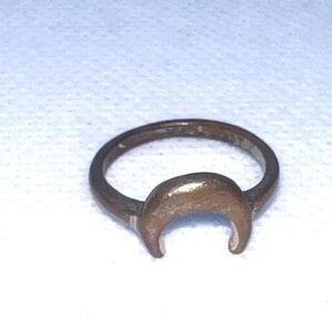 Vintage‎ Gold Crescent Moon Ring Sz. 3.5
